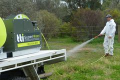 TopCrop 600L   Field Sprayer with Single 100m Auto rewind SuperReel