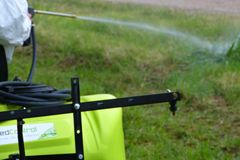 WeedControl 95L   Zero Turn Trailer Sprayer with 83Lmin Pump and 2m Boom