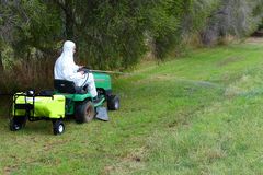 WeedControl 95L   Zero Turn Trailer Sprayer with 83Lmin Pump and 2m Boom